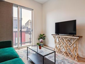 2876 W 53rd Avenue 305, Denver CO 80221