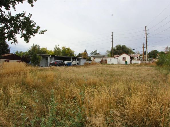 3301 S Zuni Street, Englewood CO 80110