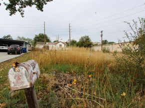 3301 S Zuni Street, Englewood CO 80110