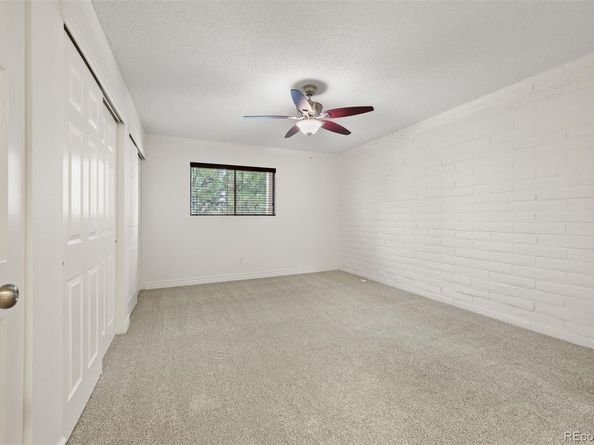1060 S Parker Road 23, Denver CO 80231