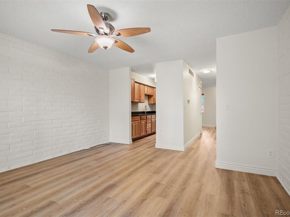 1060 S Parker Road 23, Denver CO 80231