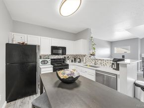 912 S Yampa Street 207, Aurora CO 80017