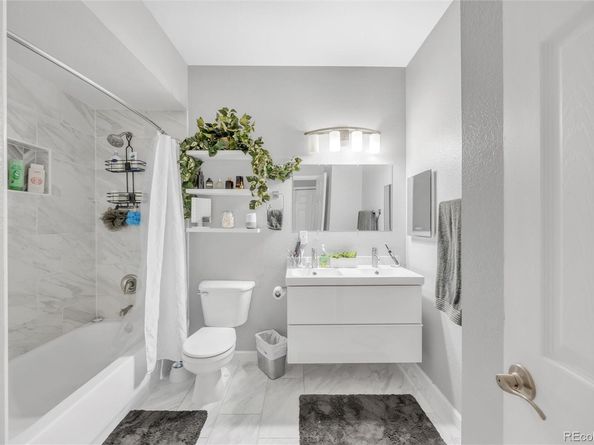 912 S Yampa Street 207, Aurora CO 80017