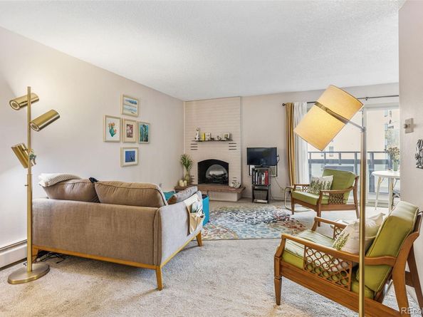 1233 N Ogden Street 302, Denver CO 80218