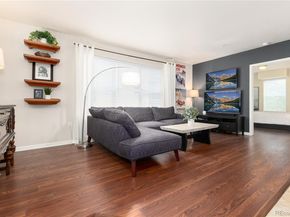 1623 Saint Paul Street 301, Denver CO 80206