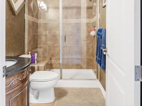 2527 Tremont Place, Denver CO 80205