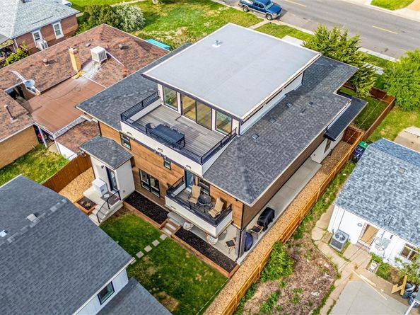2625 N Steele Street, Denver CO 80205