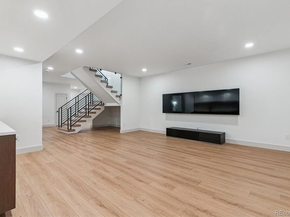 1377 S Saint Paul Street, Denver CO 80210