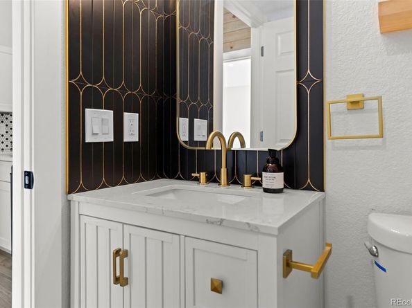 1100 S Waco Street D, Aurora CO 80017