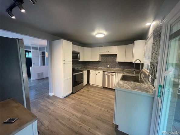 6139 S Adams Drive, Centennial CO 80121
