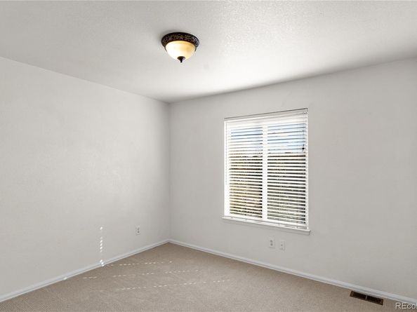 8182 S York Court, Centennial CO 80122