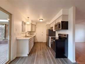 2114 S Eagle Court, Aurora CO 80014