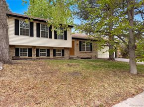 2114 S Eagle Court, Aurora CO 80014