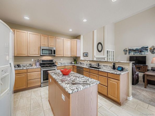 5860 S Espana Street, Aurora CO 80015