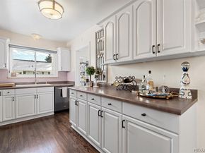 3279 S Pearl Street, Englewood CO 80113