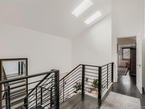 287 S Holly Street, Denver CO 80246