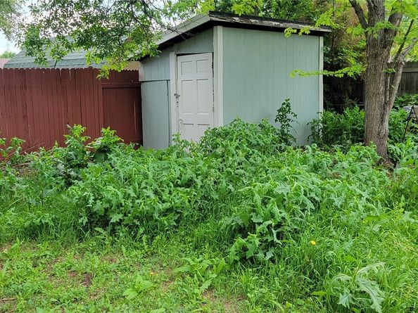 2490 Lewis Street, Lakewood CO 80215