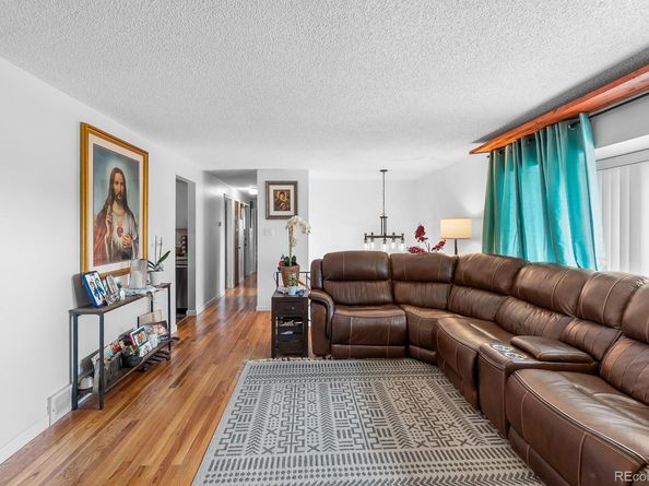 1261 Eagle Street, Aurora CO 80011