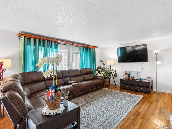 1261 Eagle Street, Aurora CO 80011