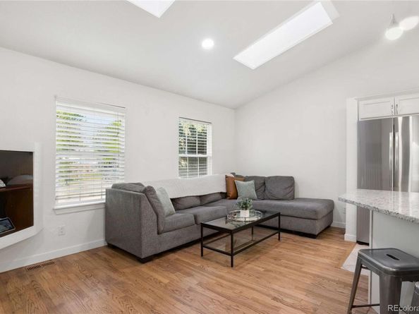993 S Oakland Court, Aurora CO 80012