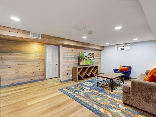 940 Grape Street, Denver CO 80220