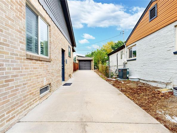 940 Grape Street, Denver CO 80220