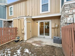 1221 S Idalia Street, Aurora CO 80017