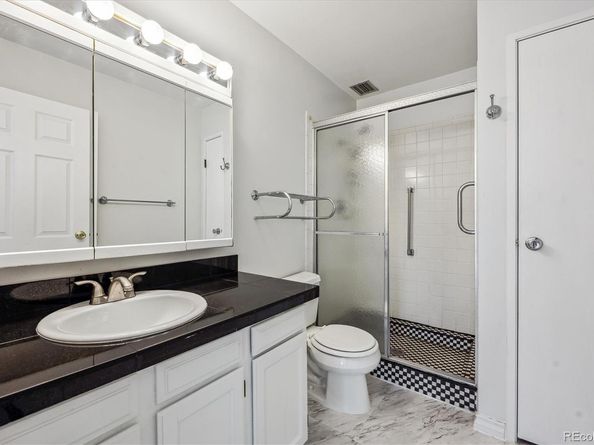 3184 S Heather Gardens Way 403, Aurora CO 80014