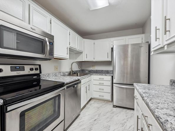 3184 S Heather Gardens Way 403, Aurora CO 80014