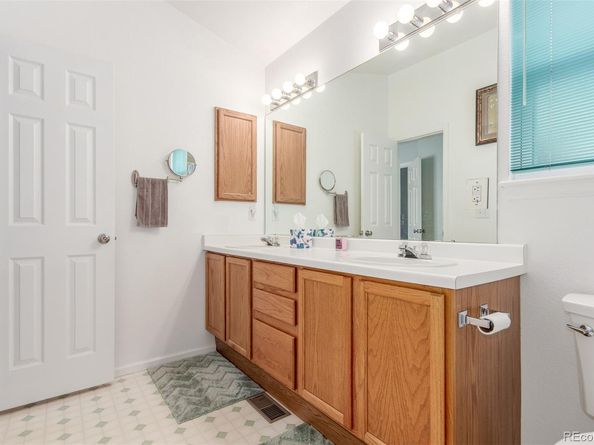 17458 E Bellewood Circle, Aurora CO 80015