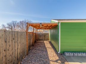 19583 E Buchanan Place, Aurora CO 80011