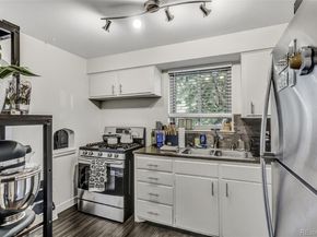 2611-2615 S Logan Street 2615, Denver CO 80210