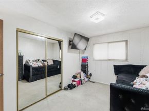 1387 S Oswego Court, Aurora CO 80012
