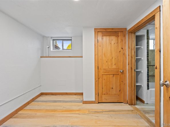 5012 W 36th Avenue 5, Denver CO 80212