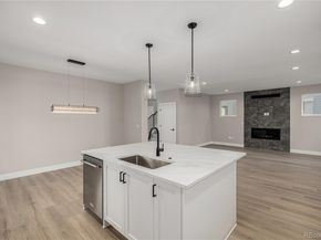 Undisclosed Address #4804210, Longmont CO 80503