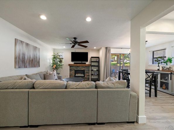 6705 S Field Street 801, Littleton CO 80128