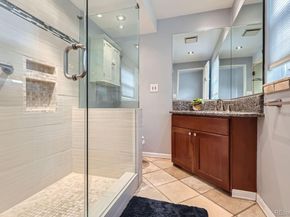 1100 Hudson Street, Denver CO 80220