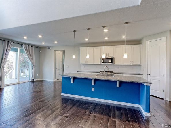 2474 Ravenswood Court, Longmont CO 80504