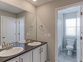 2474 Ravenswood Court, Longmont CO 80504