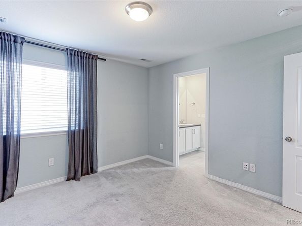 2474 Ravenswood Court, Longmont CO 80504