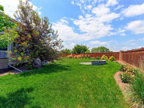 2474 Ravenswood Court, Longmont CO 80504
