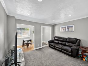 4127 S Logan Street, Englewood CO 80113