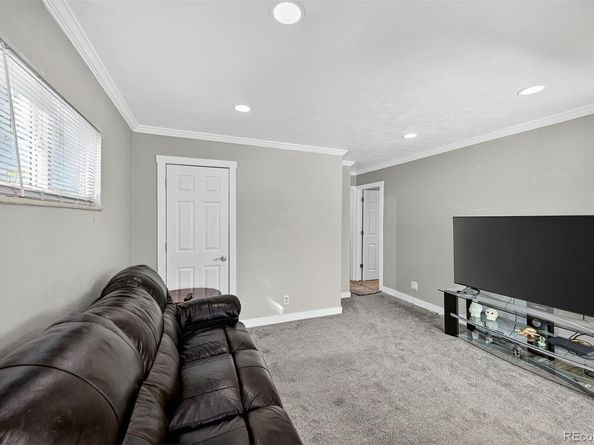 4127 S Logan Street, Englewood CO 80113