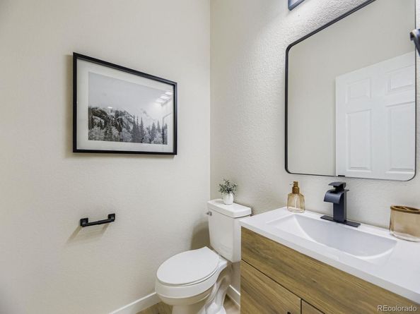 22967 E Mineral Place, Aurora CO 80016