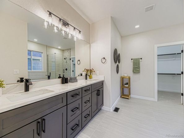 22967 E Mineral Place, Aurora CO 80016