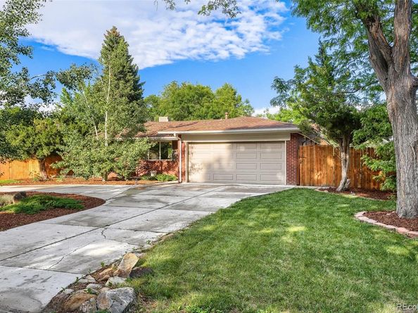 2020 Newcombe Drive, Lakewood CO 80215