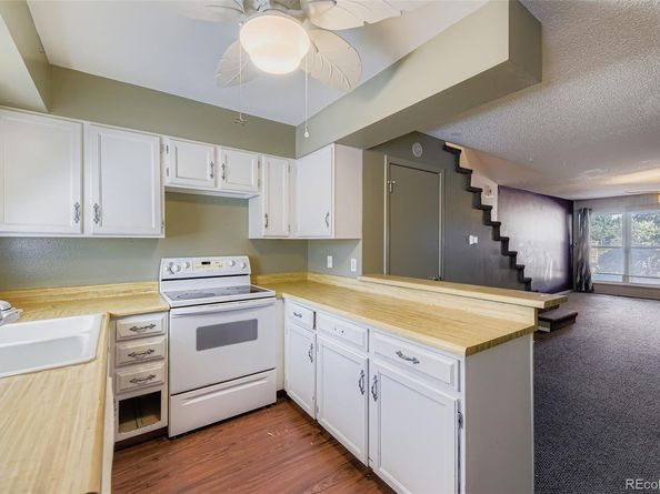 8806 W Dartmouth Place, Lakewood CO 80227
