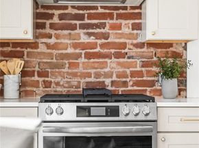 1042 S Pearl Street, Denver CO 80209