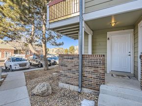 932 S Dearborn 8, Aurora CO 80112