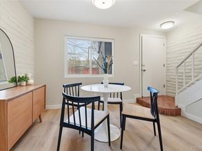 1060 S Parker Road 27, Denver CO 80231